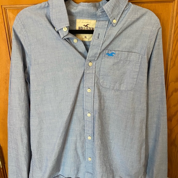 Hollister Men’s Button Down Shirt - Picture 1 of 2
